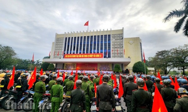 TP Huế: Lễ ra quân mở đợt cao điểm tấn công, trấn áp tội phạm